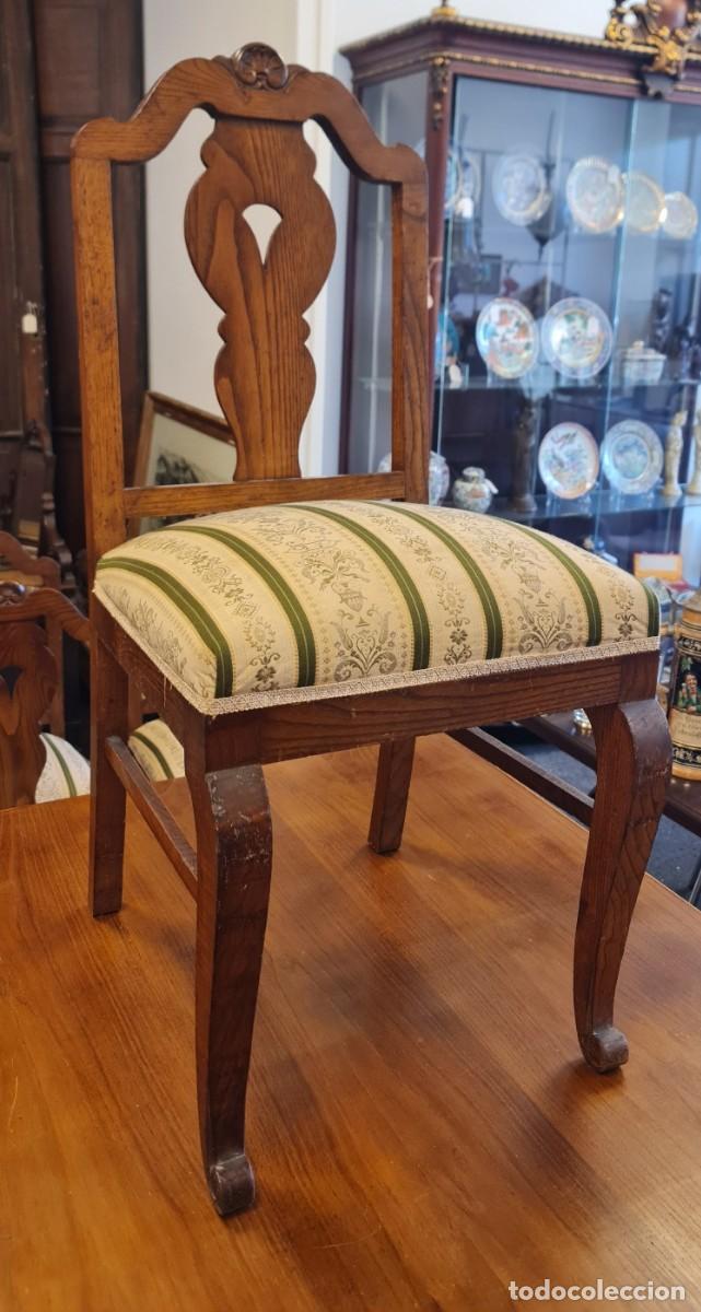 Antig&uuml;edades: 4 Sillas de comedor de Casta&ntilde;o - Foto 2