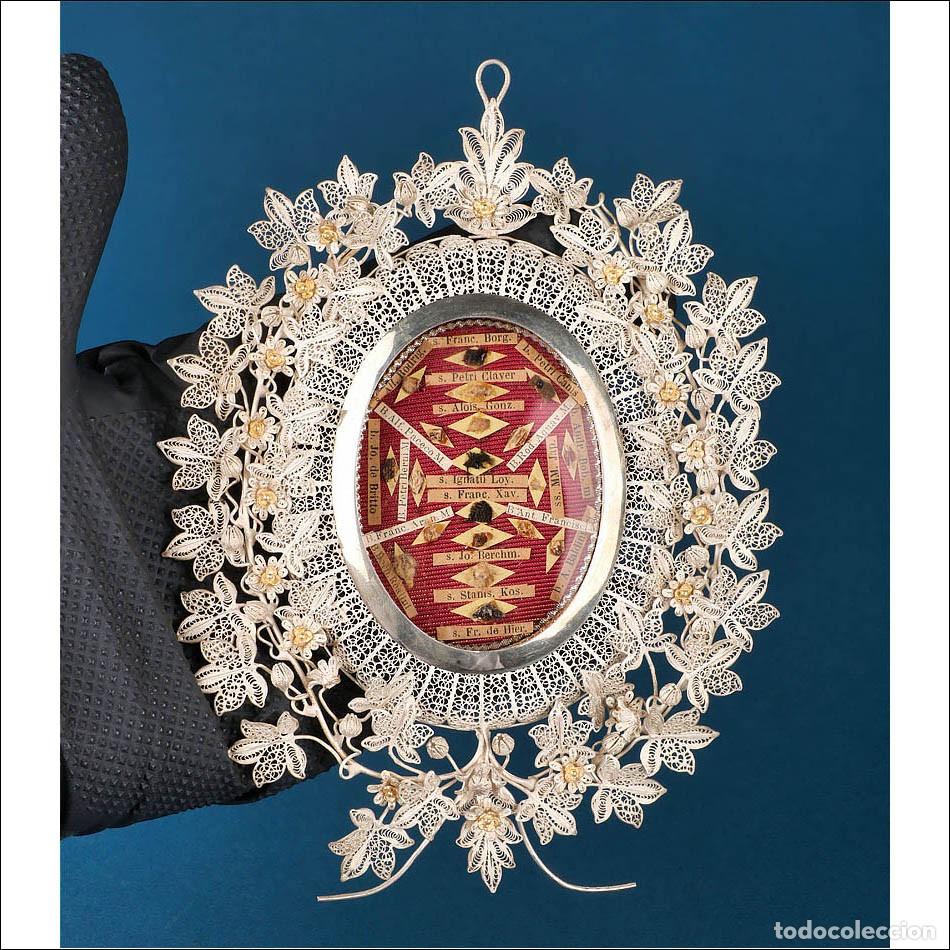 Antig&uuml;edades: Antiguo Relicario M&uacute;ltiple Jesuita en Plata con 19 Reliquias, circa 1900-1910
