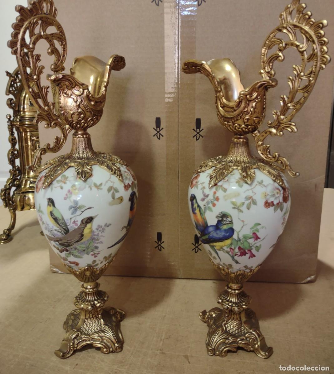 Antig&uuml;edades: Pareja de jarrones aguamanil - Foto 2