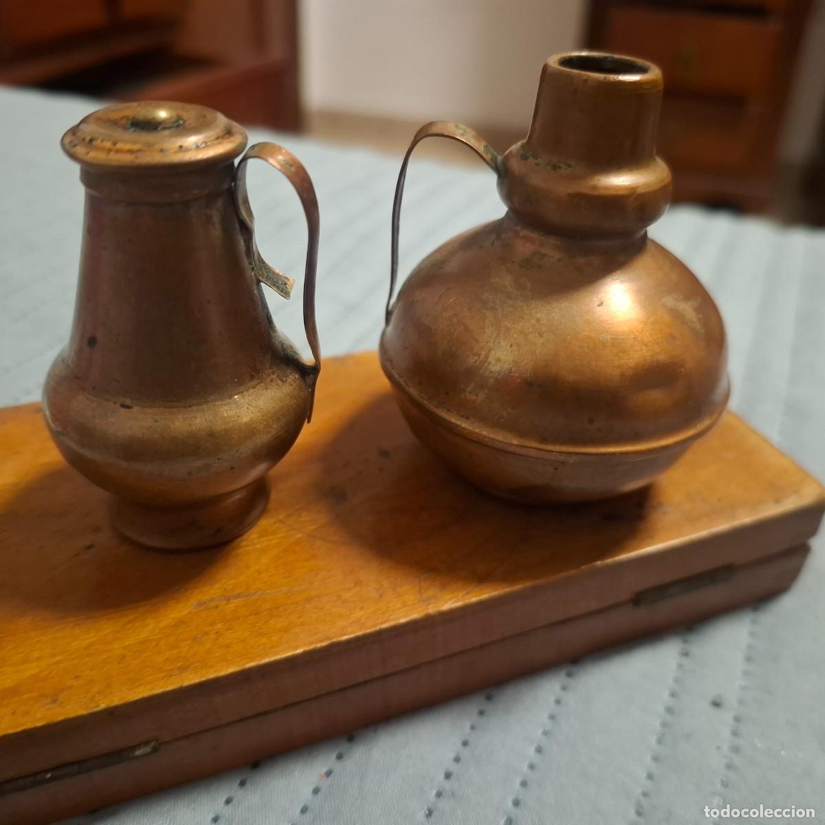 Antig&uuml;edades: Peque&ntilde;os recipientes de cobre decorativos - Foto 1