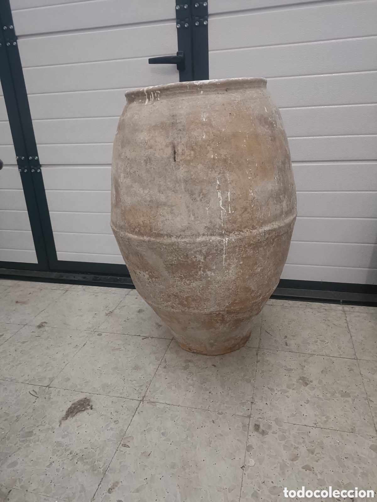Antig&uuml;edades: Tinaja antigua de Arag&oacute;n.