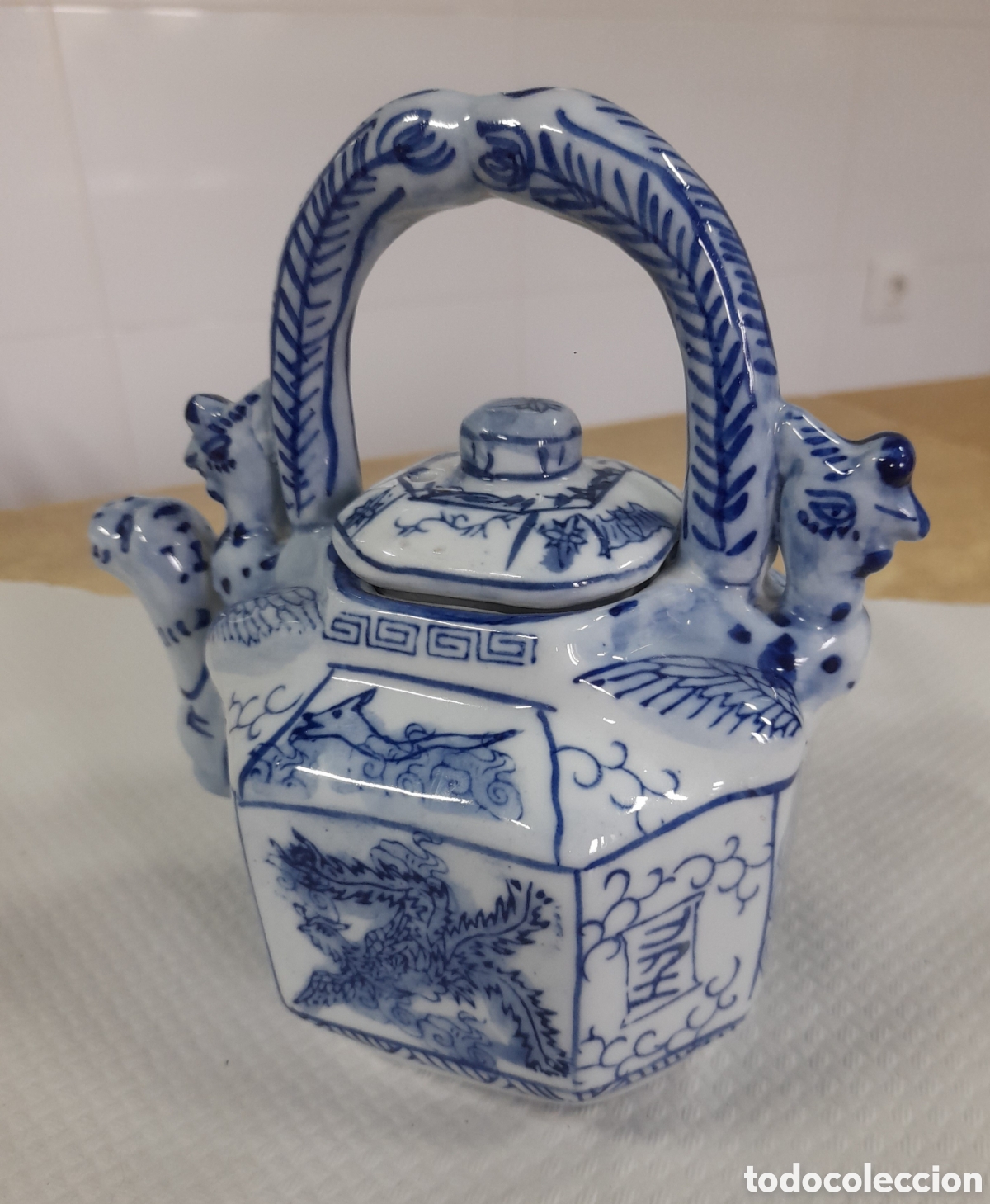Antig&uuml;edades: Antigua tetera porcelana china