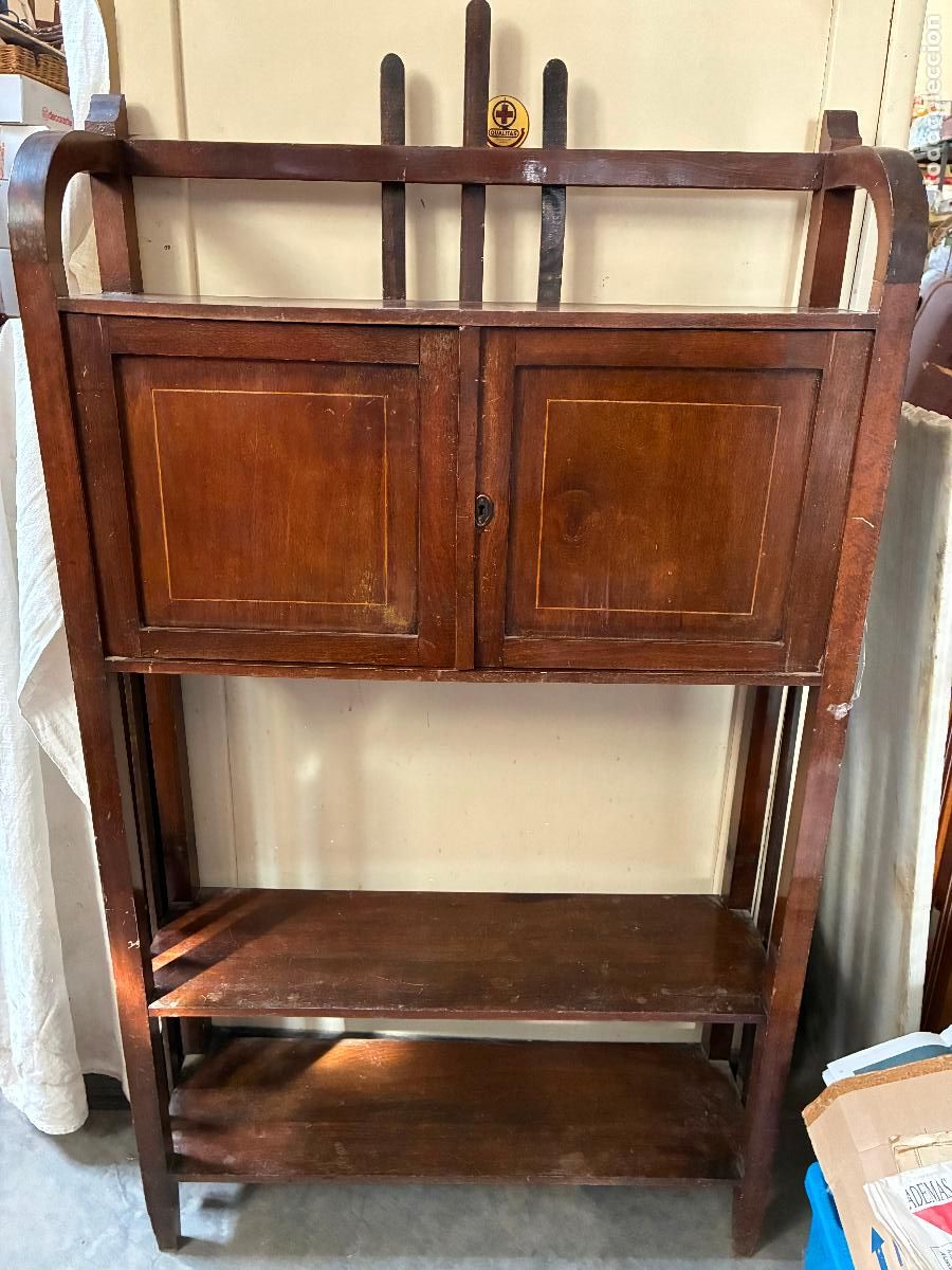Antig&uuml;edades: Mueble estanteria, repisa de madera con puertas mide 140x80x24 fondo bien conservado