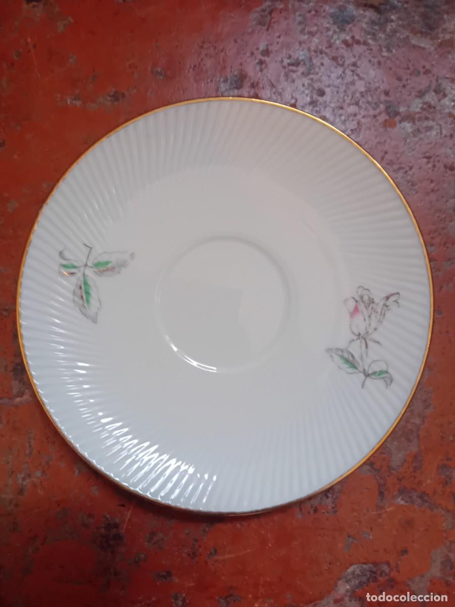 Antiguidades: Plato de porcelana para taza de caf&eacute; Santa Clara Vigo