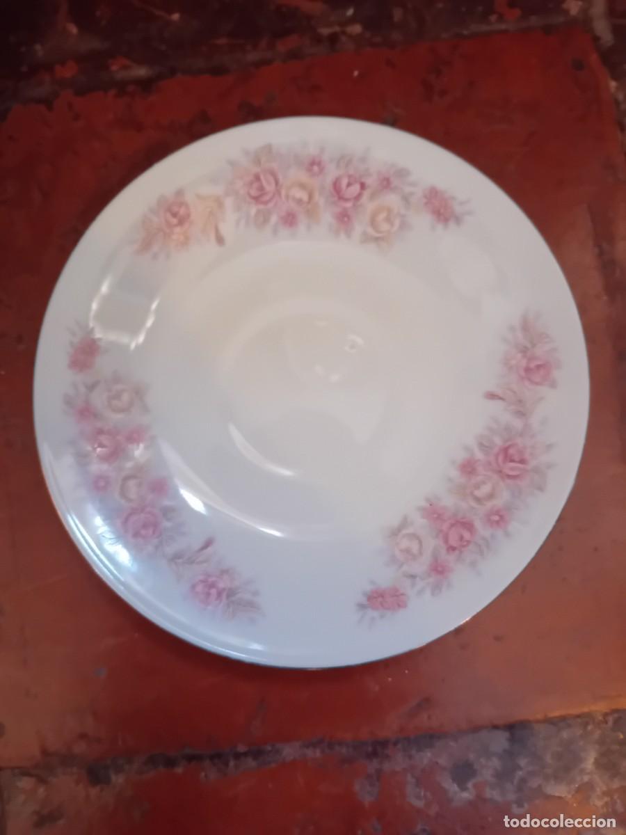 Antig&uuml;edades: Plato para caf&eacute; o t&eacute; made in china con pagoda por detr&aacute;s