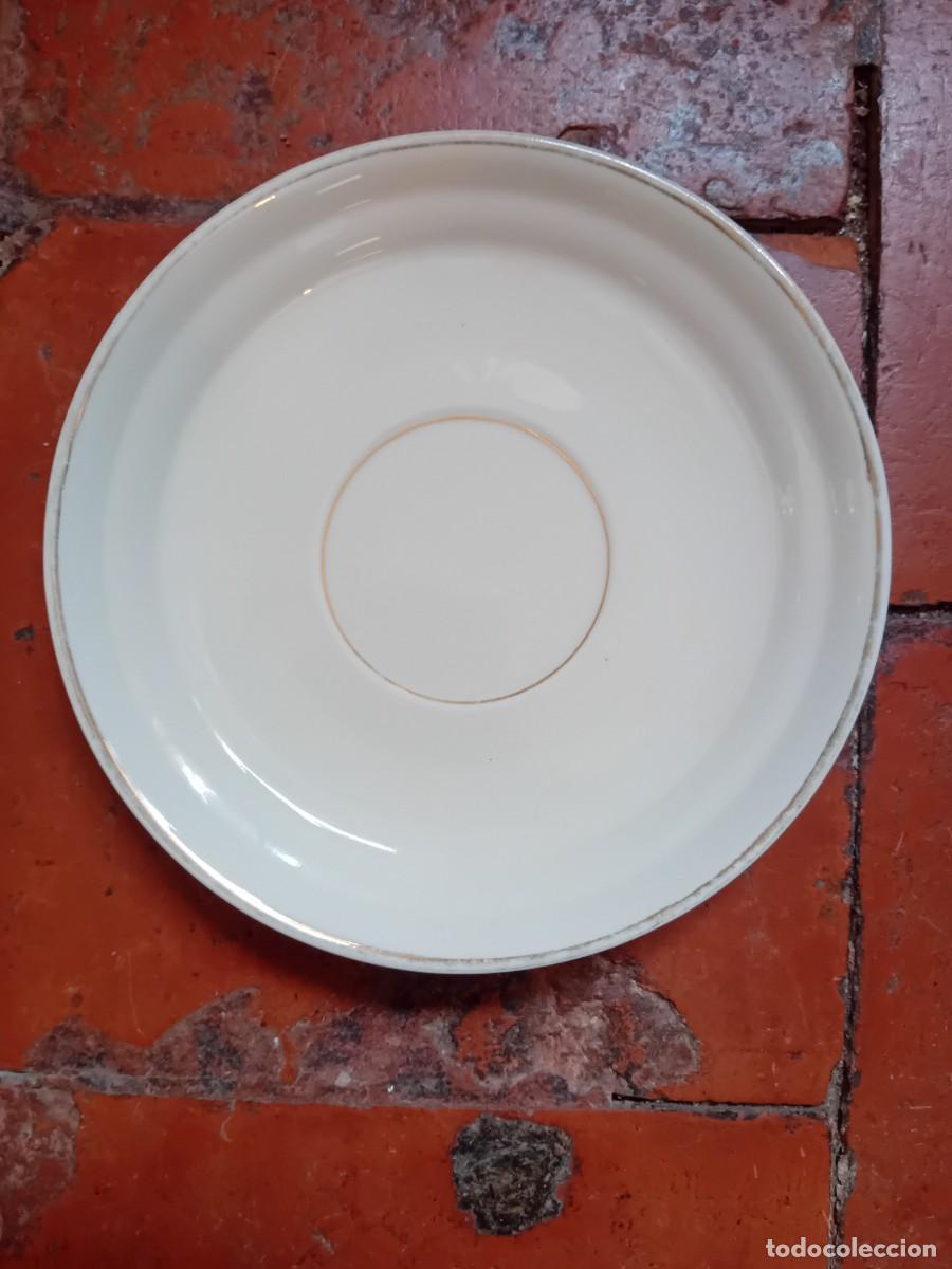 Antig&uuml;edades: Plato de porcelana para postre de cada de los 60 - Foto 1