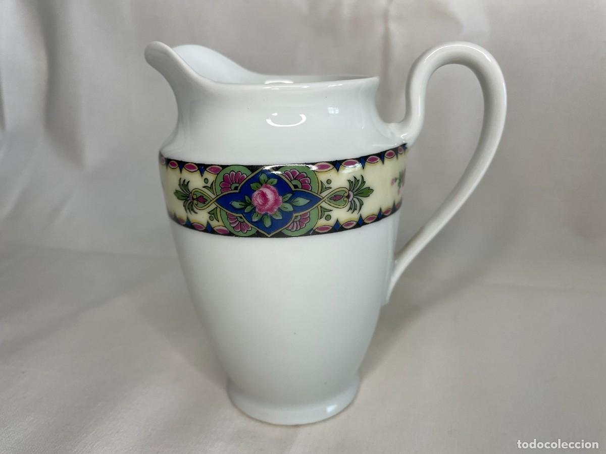 Antig&uuml;edades: ANTIGUA LECHERA JARRITA DE PORCELANA LIMOGES