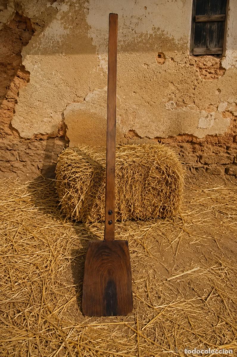 Antig&uuml;edades: Pala de aventar paja (RESTAURADO)