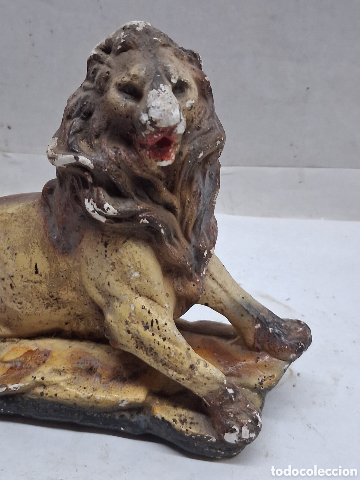Antig&uuml;edades: Figura Le&oacute;n escayola - Foto 2