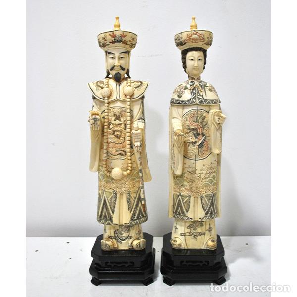Antig&uuml;edades: Pareja de emperadores chinos hueso