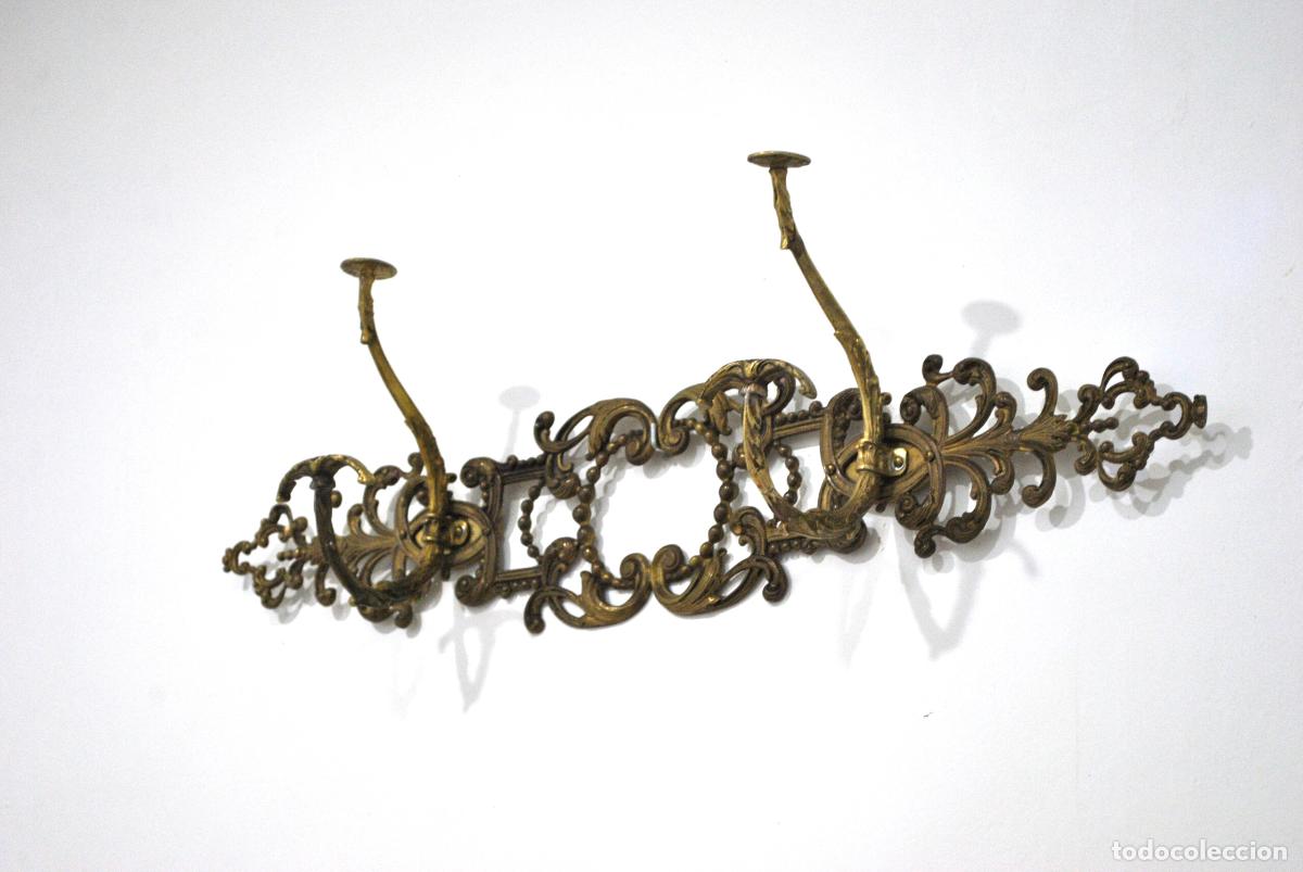 Antig&uuml;edades: Perchero de pared bronce dorado - Foto 4