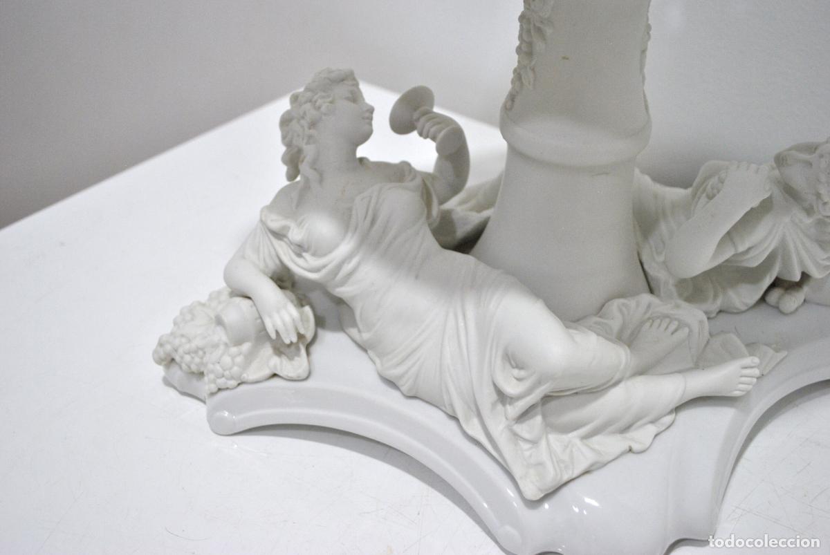 Antig&uuml;edades: Centro de mesa porcelana blanca Biscuit - Foto 6