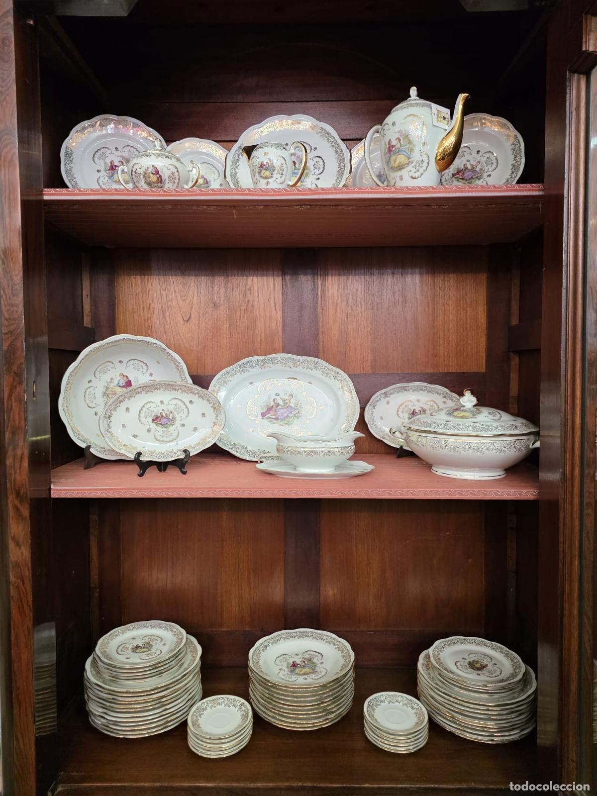 Antig&uuml;edades: Vajilla rom&aacute;ntica Limoges 69 piezas