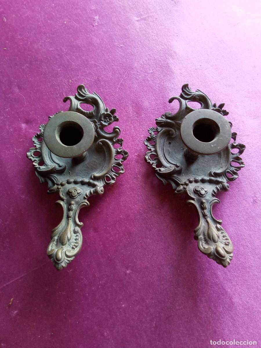Antig&uuml;edades: Candelabros bronce pareja
