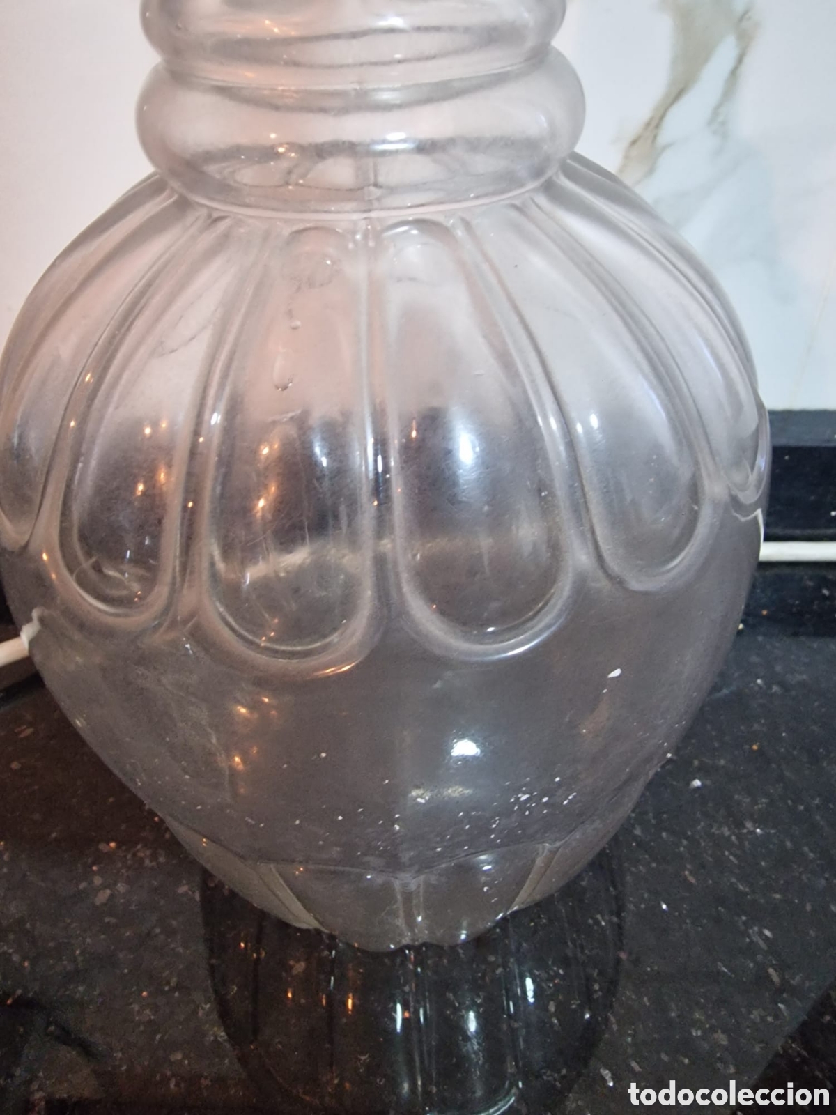 Antig&uuml;edades: Licorera de cristal duro - Foto 3