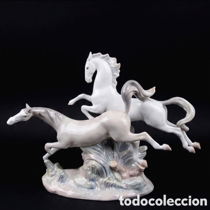 Antig&uuml;edades: LLADRO CABALLOS A GALOPE - ESCULTOR VICENTE MARTINEZ - A&Ntilde;O DE LANZAMIENTO 2012