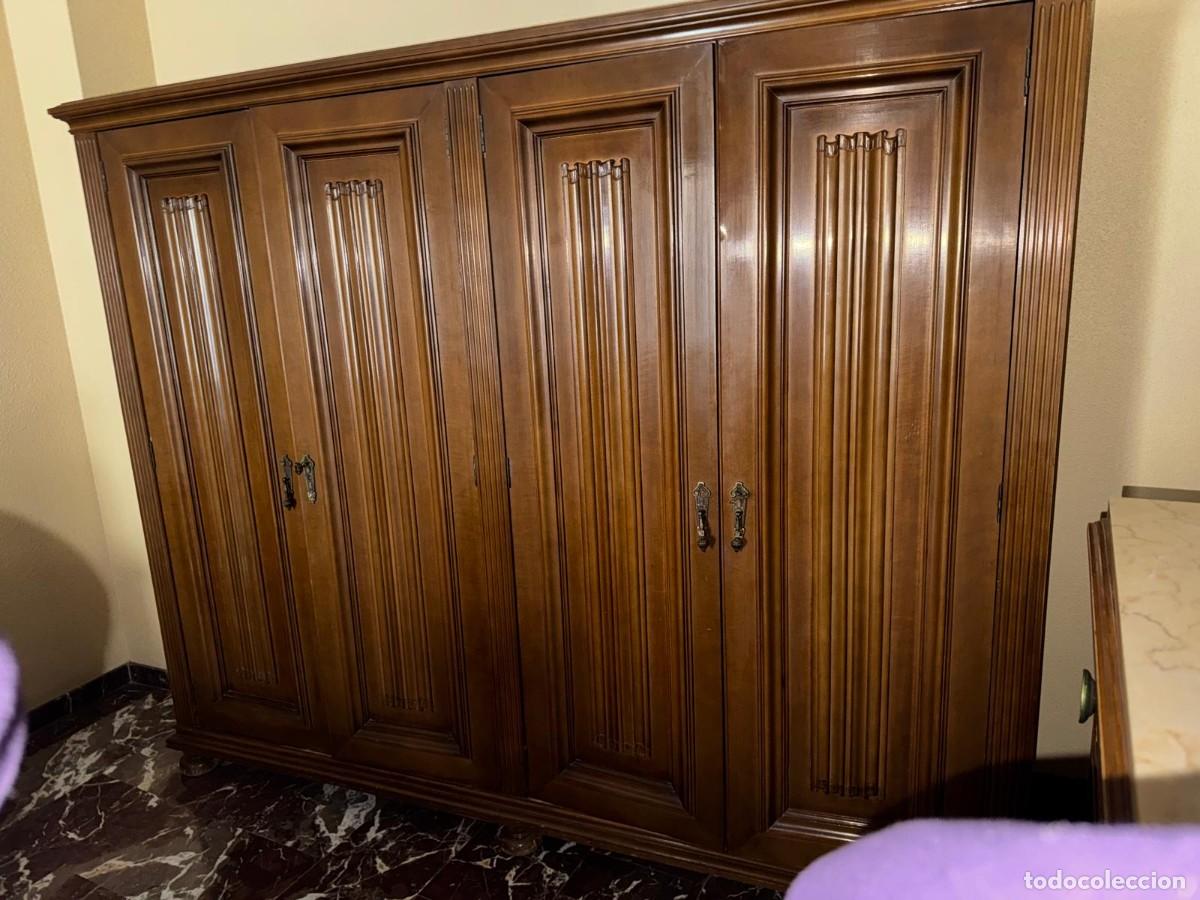 Antig&uuml;edades: ARMARIO DE 4 PUERTAS - Foto 3