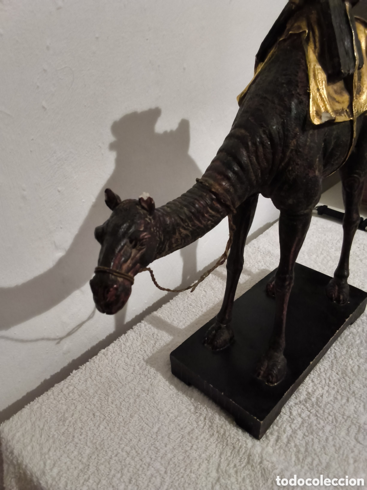 Antig&uuml;edades: Estatua de camello tallada. - Foto 2