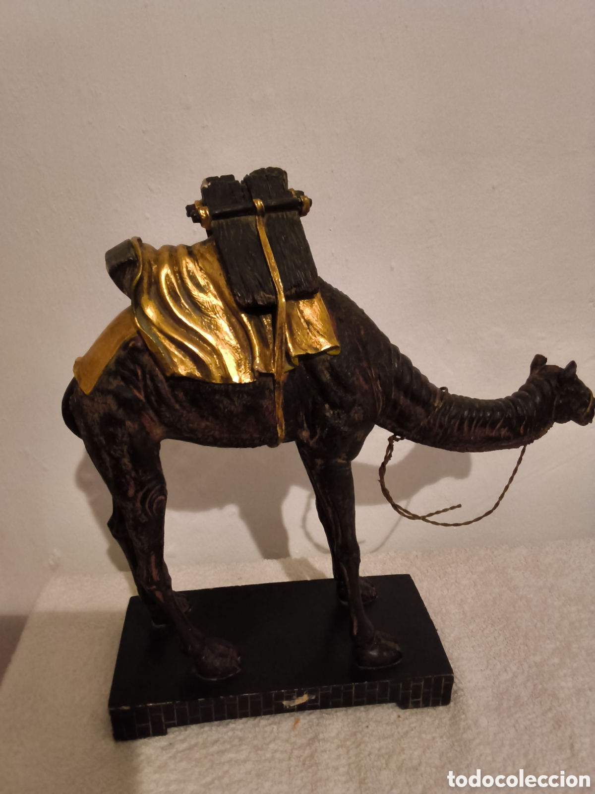 Antig&uuml;edades: Estatua de camello tallada. - Foto 5