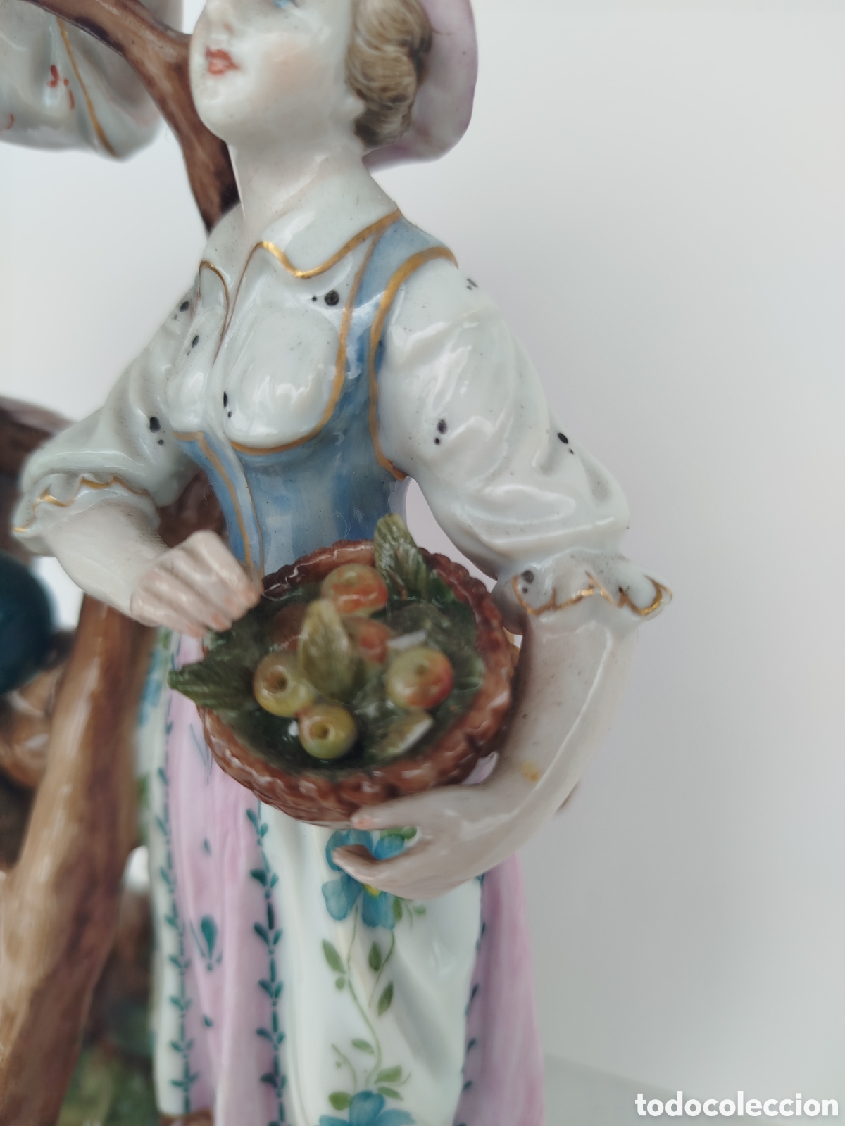 Antig&uuml;edades: Figura de porcelana con marca - Foto 7