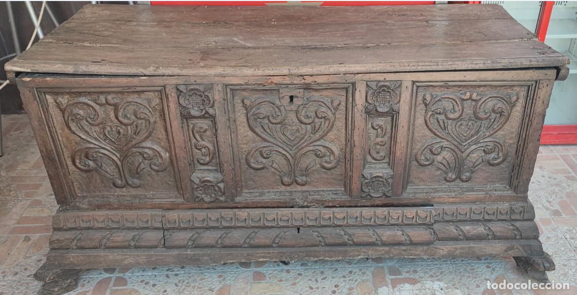 Antiques: ANTIGUO ARCON O ARCA DE MADERA TALLADA ESTILO BARROCO, BAUL, COFRE