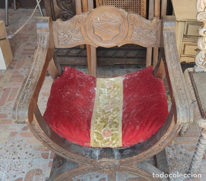Antig&uuml;edades: ANTIGUO SILLON ESPA&Ntilde;OL, SILLA ROMANA CURUL DE TIJERA O DANTE EN MADERA TALLADA