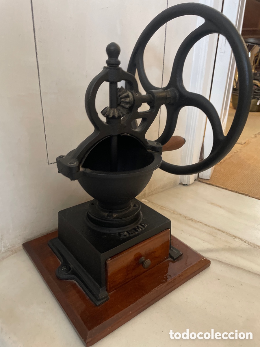 Antig&uuml;edades: Molino de caf&eacute; siglo XX - Foto 2
