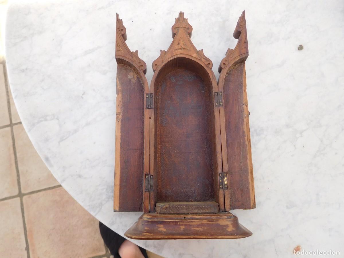 Antig&uuml;edades: Capilla antigua de madera tallada para Santo o Virgen