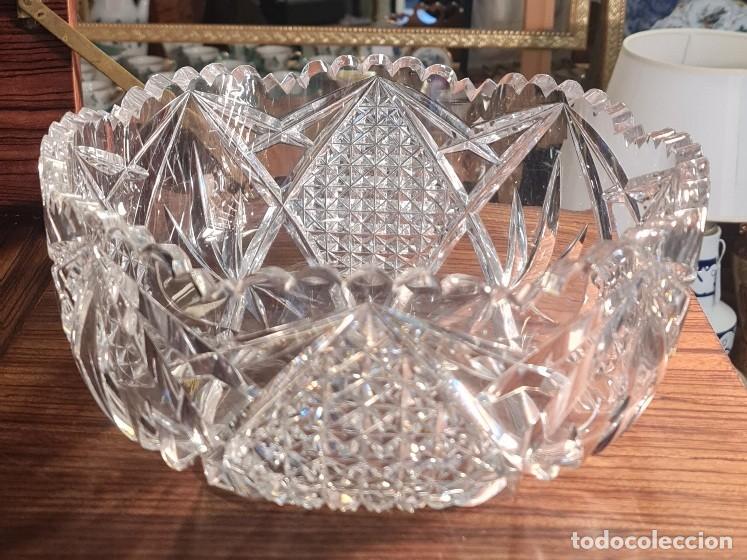 Antig&uuml;edades: Frutero / bowl de cristal tallado americano, periodo Brilliant, ca. 1880-1915