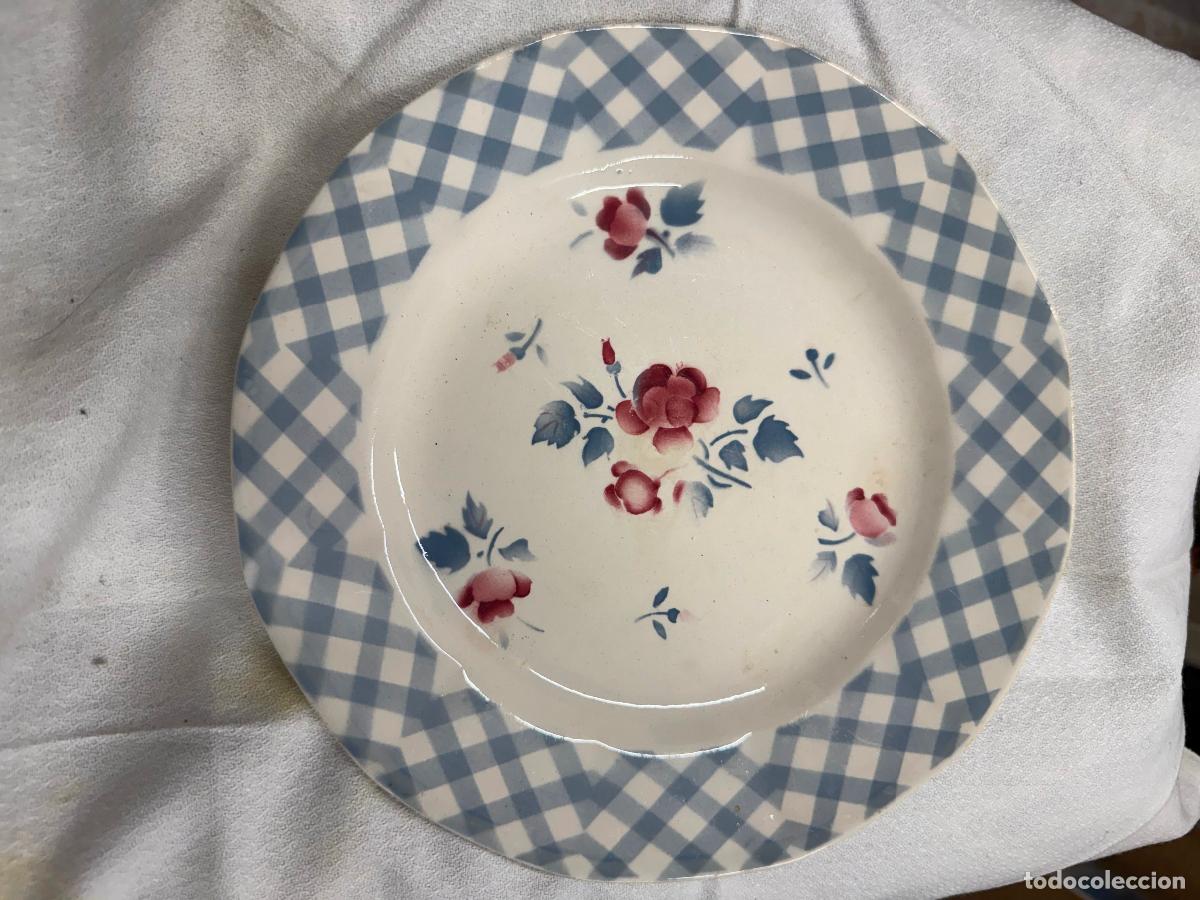 Antig&uuml;edades: Antiguo plato Sarreguemines, mod. Bastia. Mide unos 20cms diametro