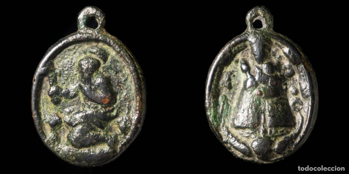 Antig&uuml;edades: Religious medal XVI-XVII centuries, V.Guadalupe / S.Jeronimo - 24x17 mm.