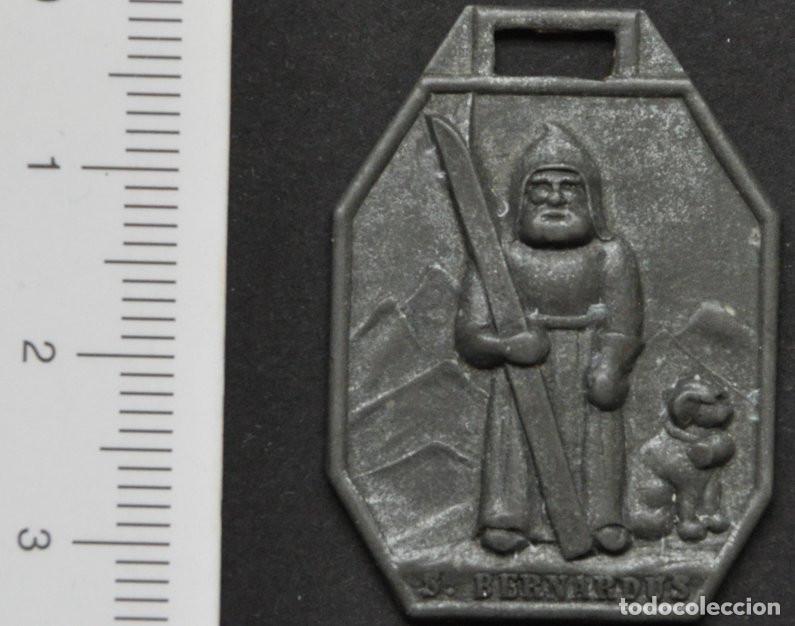 Antig&uuml;edades: MEDALLA DE SAN BERNARDUS - Foto 1