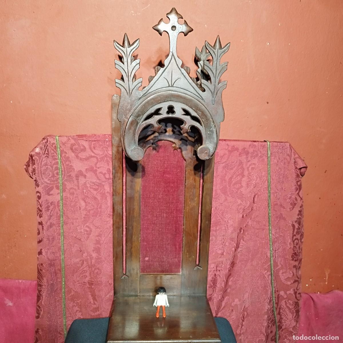 Antig&uuml;edades: CAPILLA / HORNACINA DISE&Ntilde;O NEOGOTICO DE MADERA