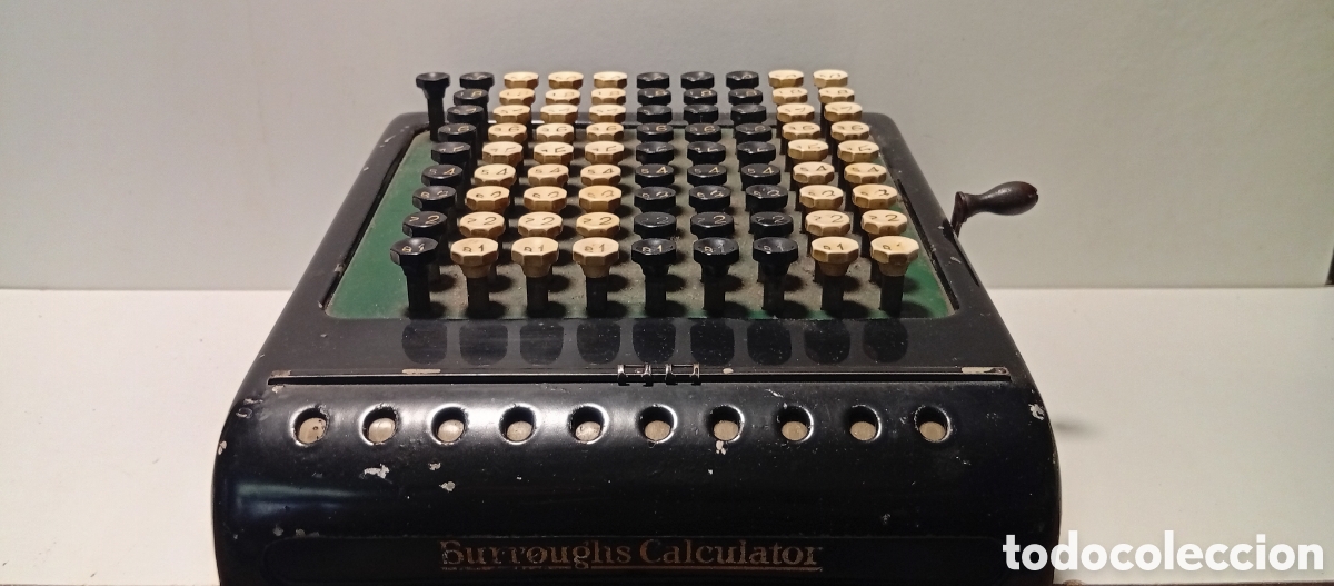 Antig&uuml;edades: Antigua Calculadora Mec&aacute;nica Burroughs - Sumadora de Teclado Completo - A&ntilde;os 20/30 - Ideal Coleccion