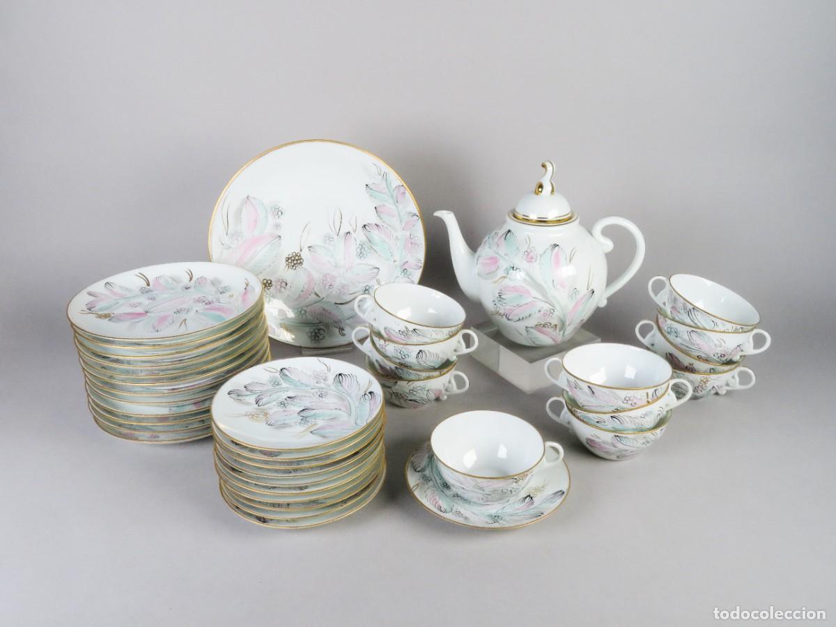 Antiquit&auml;ten: Juego de t&eacute; y postre porcelana Castro Sargadelos pintada a mano con ramilletes incompleto a&ntilde;os 40