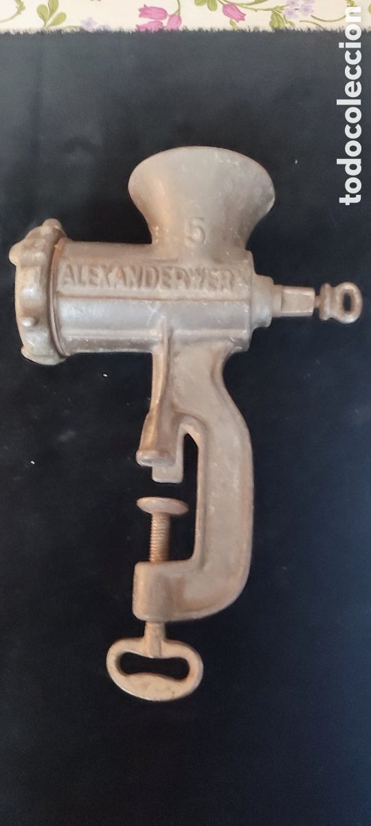 Antig&uuml;edades: Antigua picadora de carne marca Alexanderwerk siglo XIX