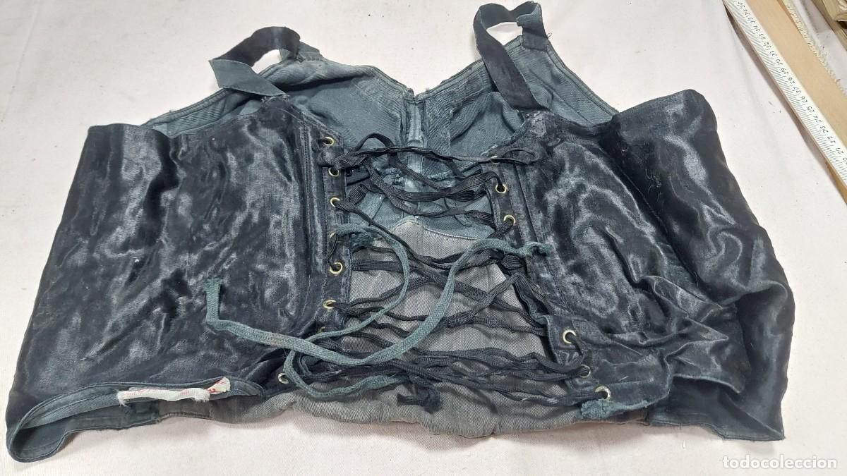 Antig&uuml;edades: Antiguo corset de tela - Foto 1