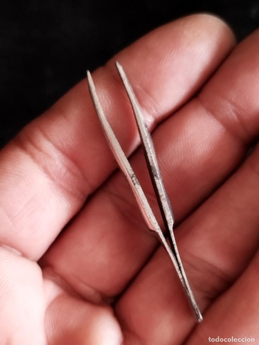 Antig&uuml;edades: Peque&ntilde;as pinzas de precision. - Foto 3