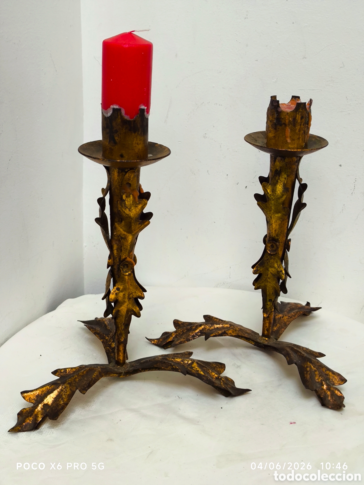 Antig&uuml;edades: Candelabros Bronce hojas de acanto - Foto 2