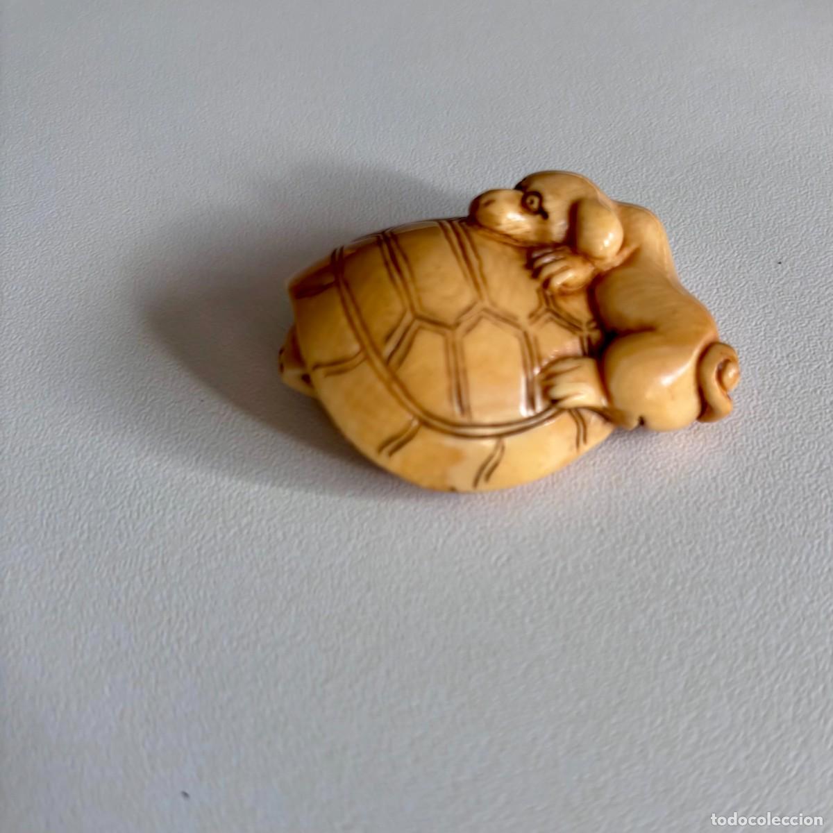 Antig&uuml;edades: Katabori Netsuke Policromado y Firmado periodo entre 1870-1920