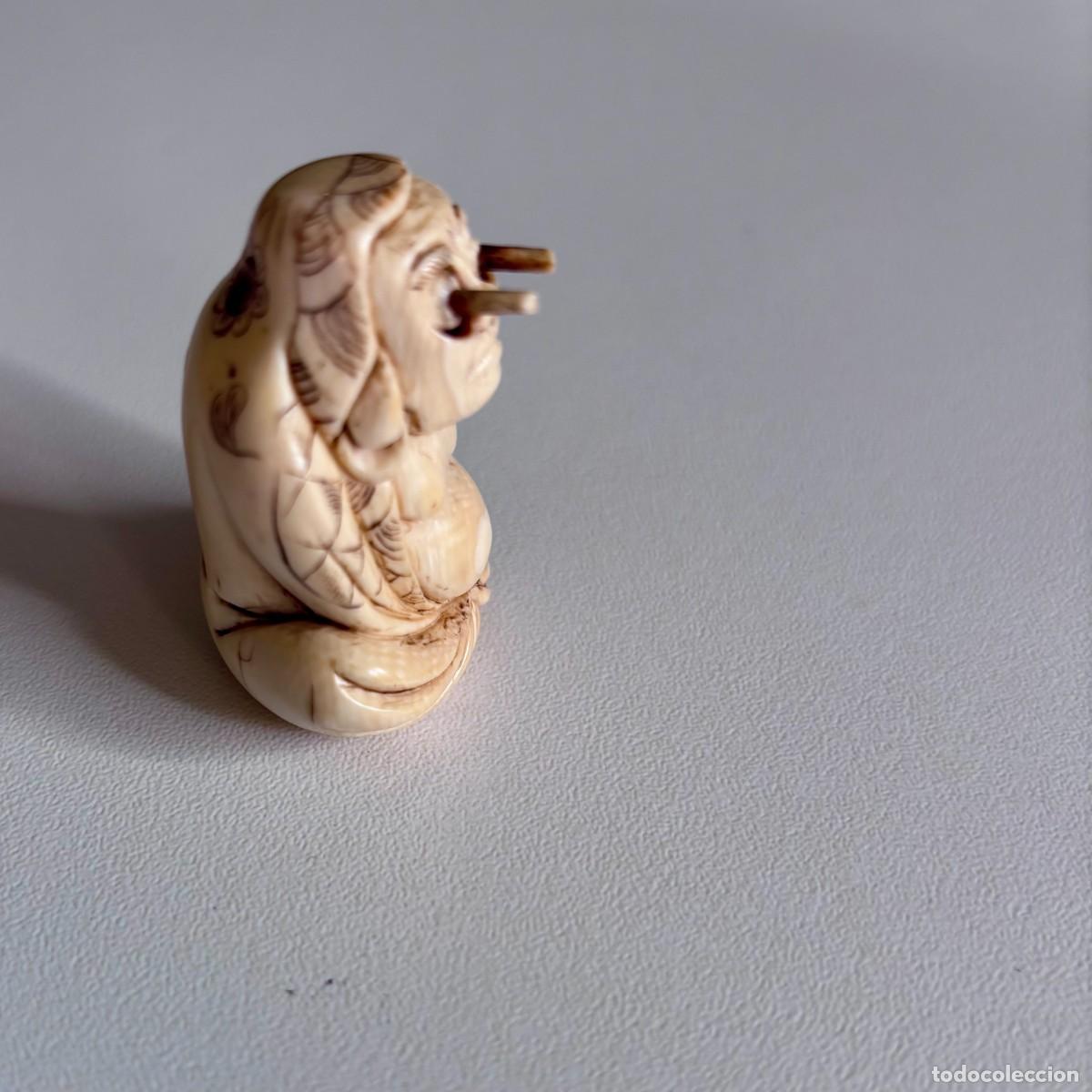 Antig&uuml;edades: KARAKURI Netsuke policromado con TRUCO ojos m&oacute;viles 1880 -1920