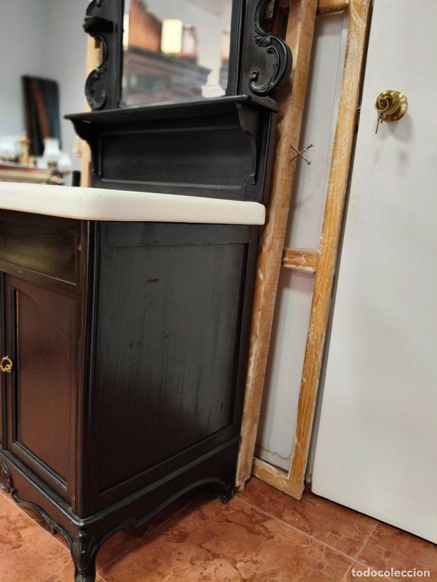 Antig&uuml;edades: Lavabo antiguo de madera - Foto 2