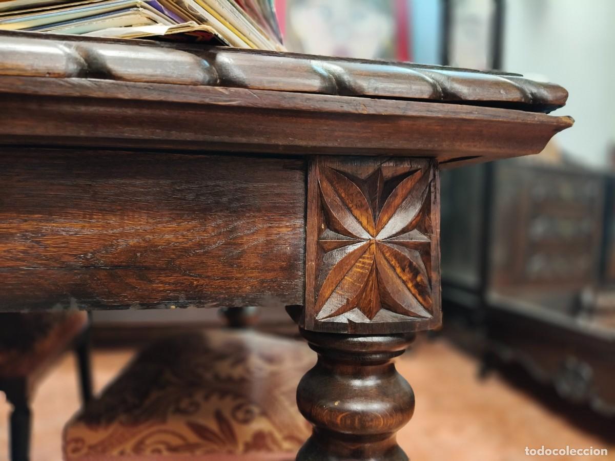Antig&uuml;edades: Mesa antigua de madera tallada - Foto 2