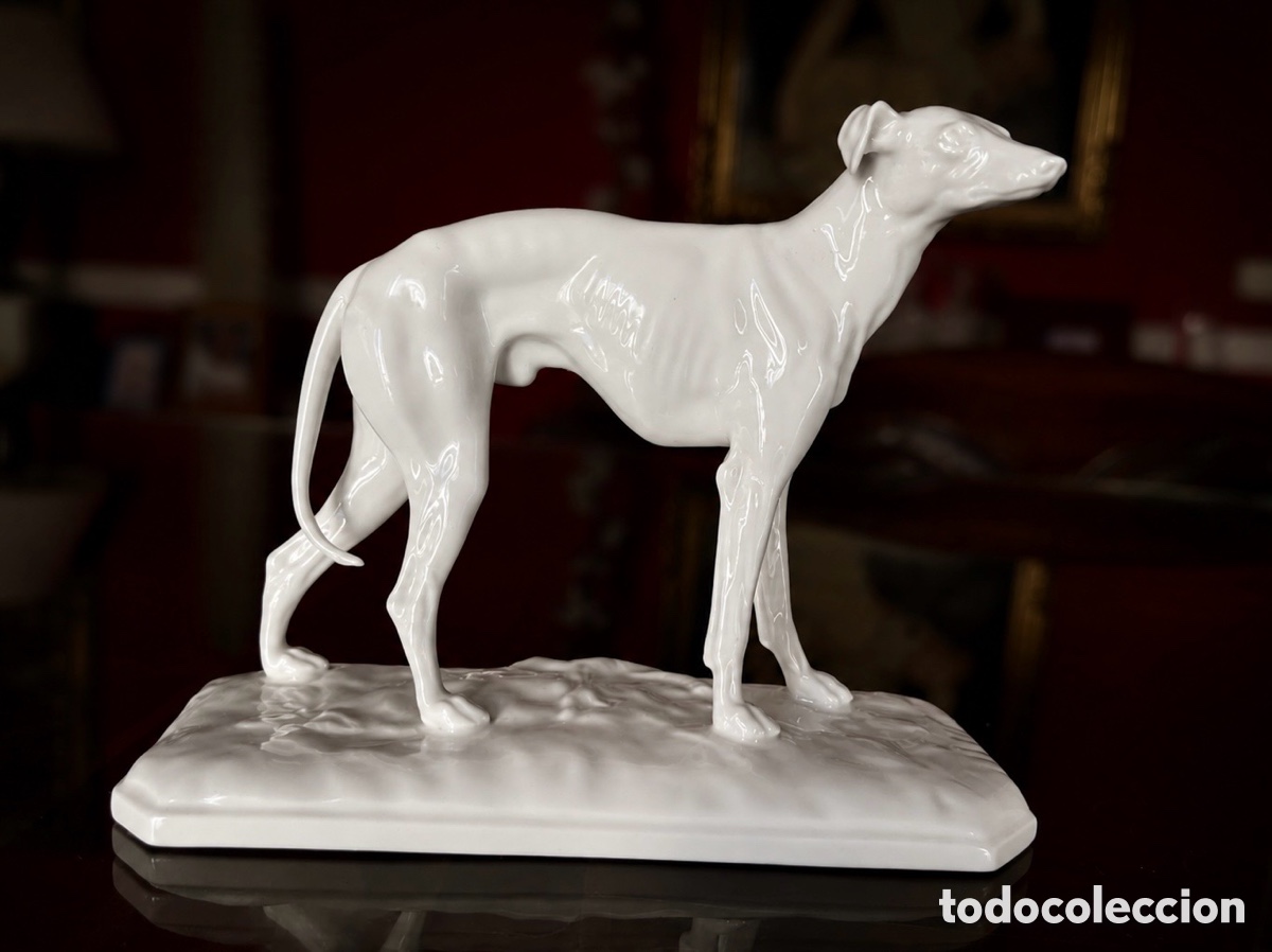 Antig&uuml;edades: Figura de galgo Rosenthal Bavaria en porcelana blanca