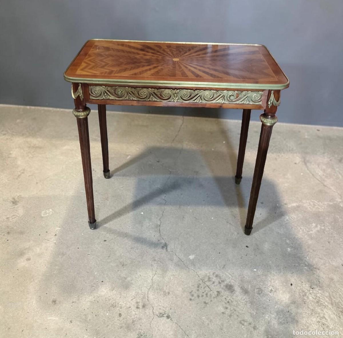 Antig&uuml;edades: Mesa tipo consola estilo Lu&iacute;s XVI - Foto 1