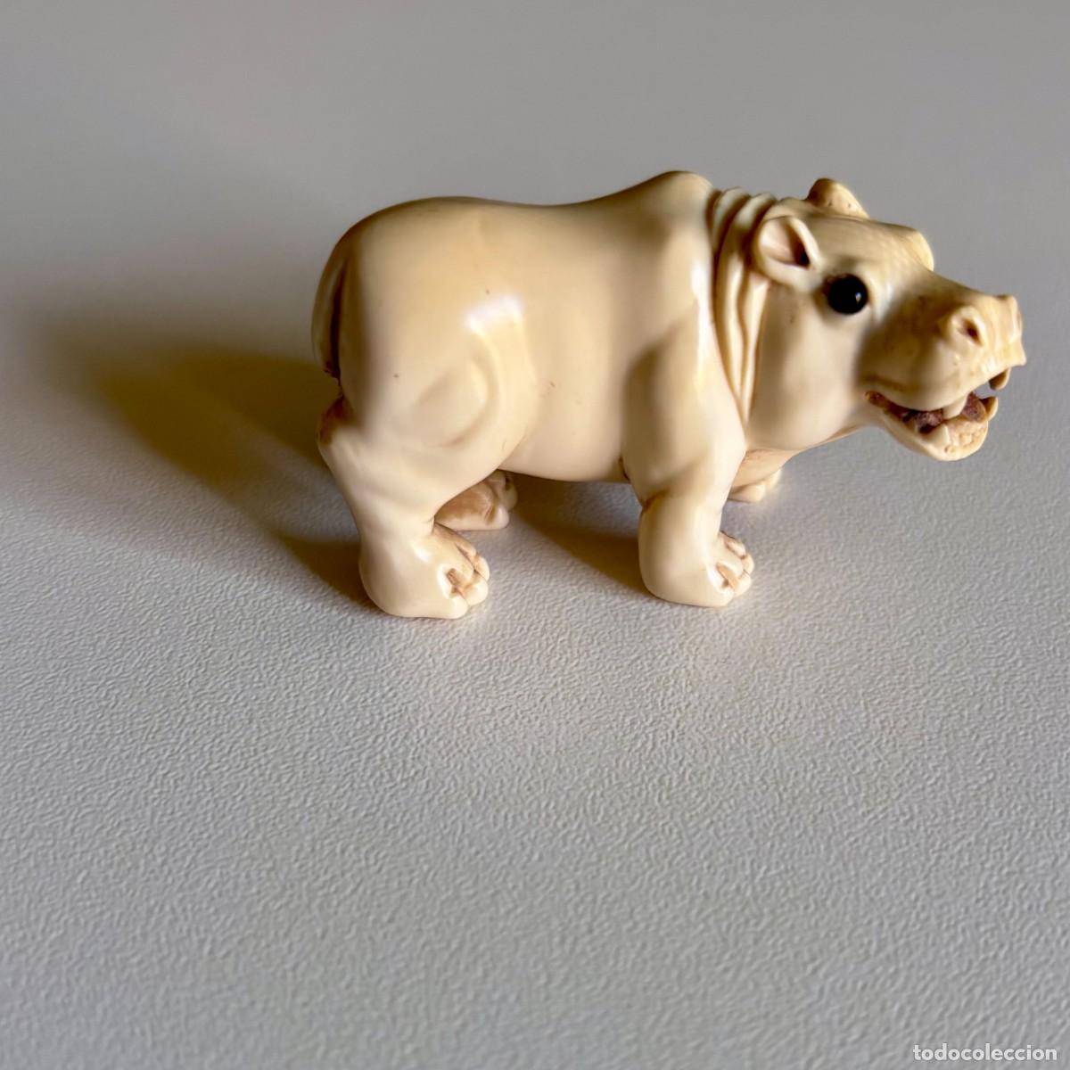 Antig&uuml;edades: Katabori Netsuke Policromado y Firmado periodo entre 1870-1920