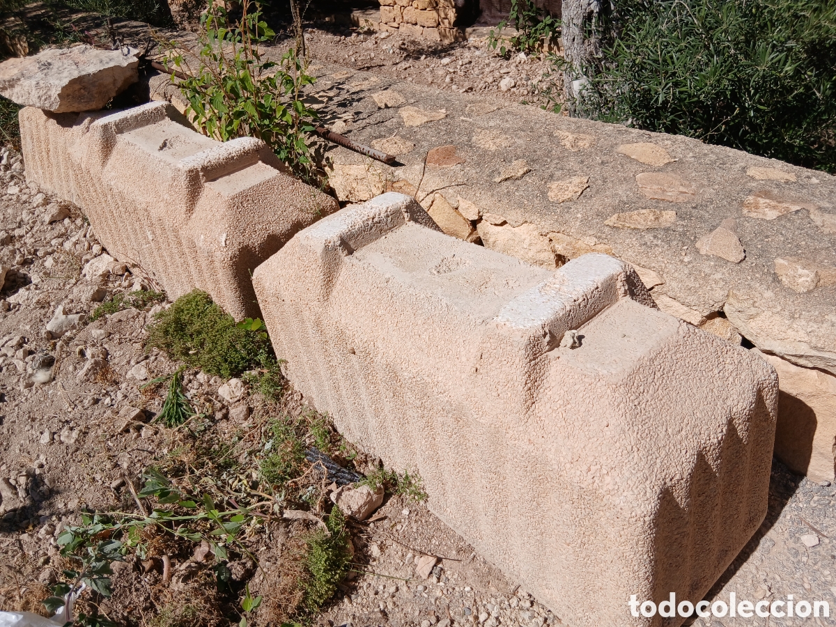 Antig&uuml;edades: Maceteros de piedra blanca - Foto 2