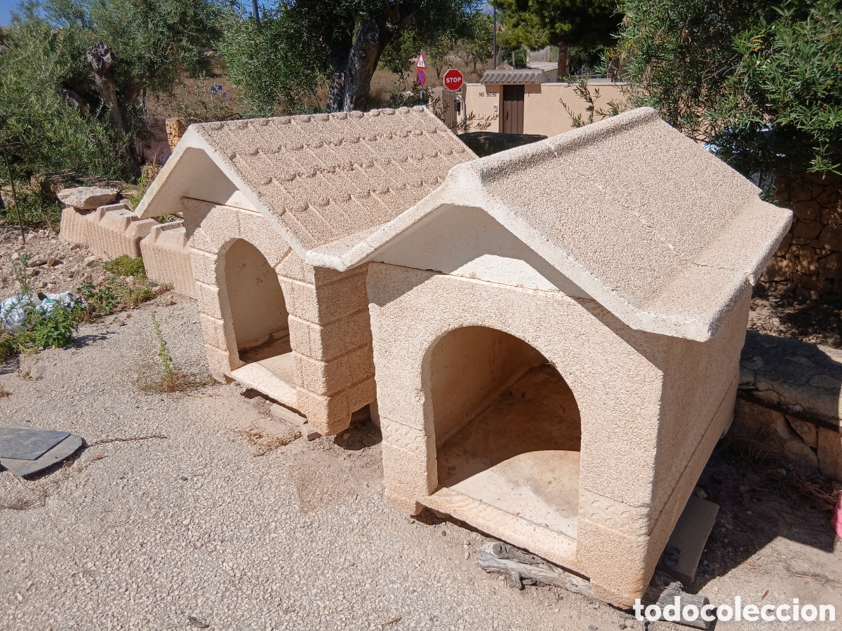 Antig&uuml;edades: Caseta de perros piedra - Foto 2
