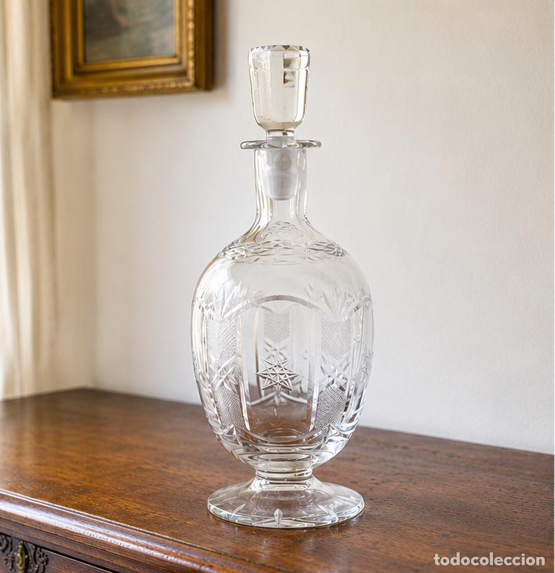 Antig&uuml;edades: Licorera antigua cristal tallado
