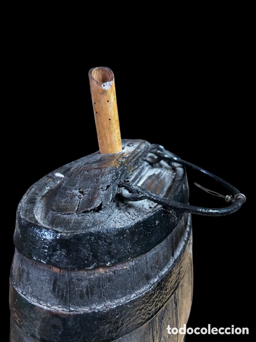 Antig&uuml;edades: Antiguo barrilete de maletera y hierro - Foto 4